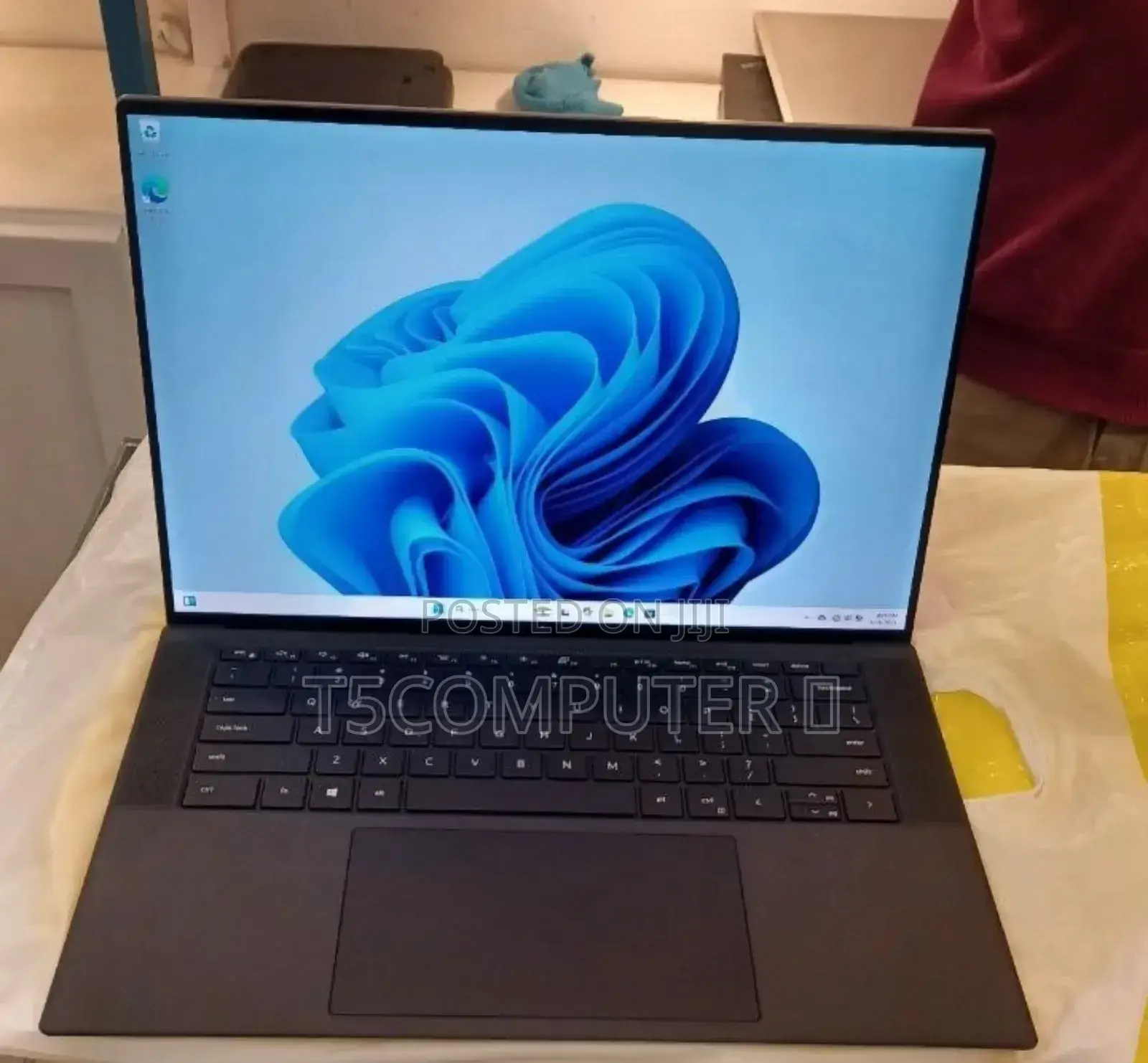 New Laptop Dell Precision 5550 16GB Intel Core I7 SSD 512GB