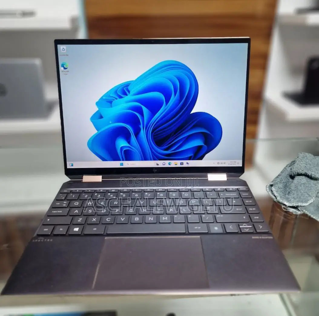New Laptop HP Spectre 16GB Intel Core I7 SSD 512GB