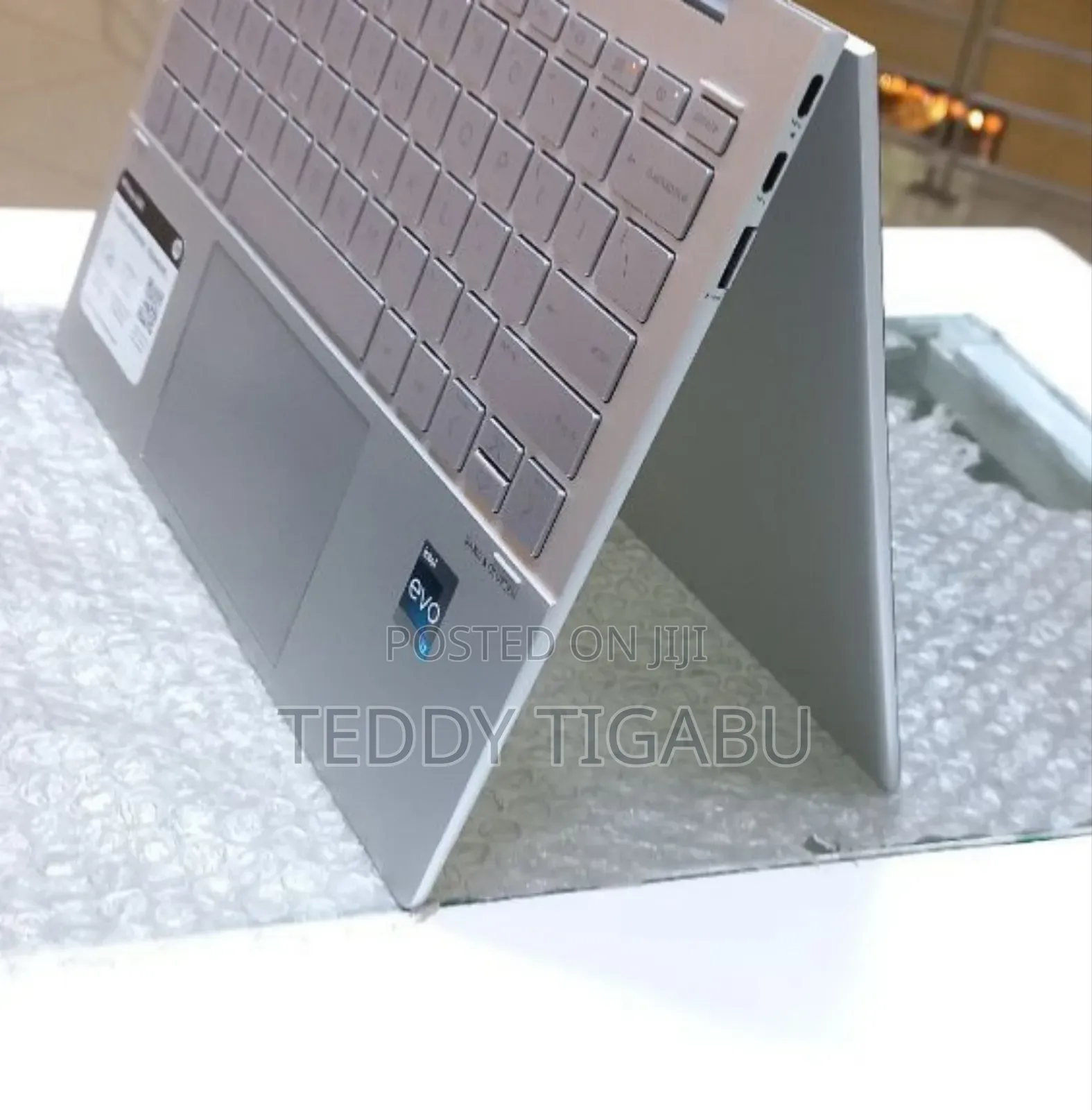 New Laptop HP Envy X360 8GB Intel Core I7 SSD 512GB