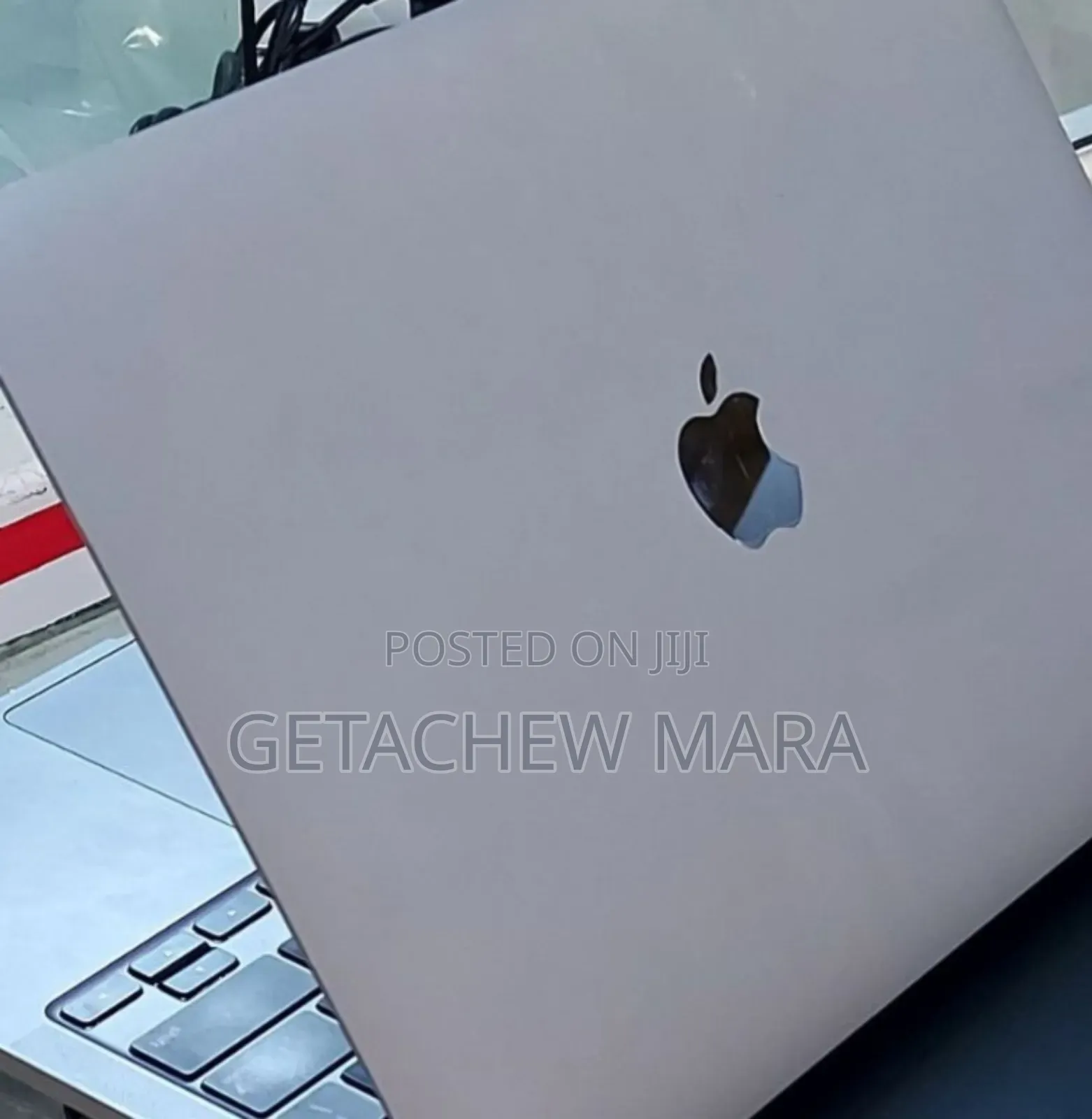 New Laptop Apple MacBook Pro M1 8GB Intel Core I7 SSD 256GB