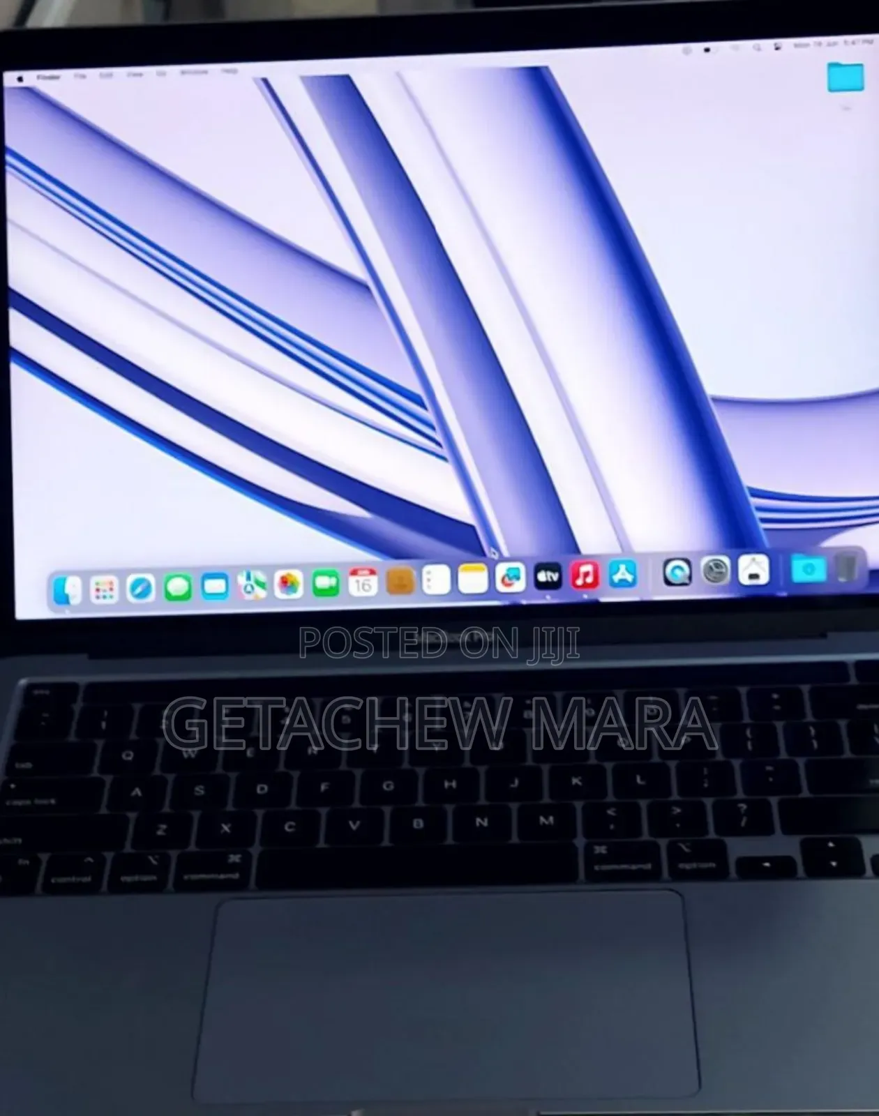 New Laptop Apple MacBook Pro M1 8GB Intel Core I7 SSD 256GB