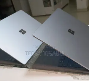 New Laptop Microsoft Surface 16GB Intel Core I7 SSD 512GB