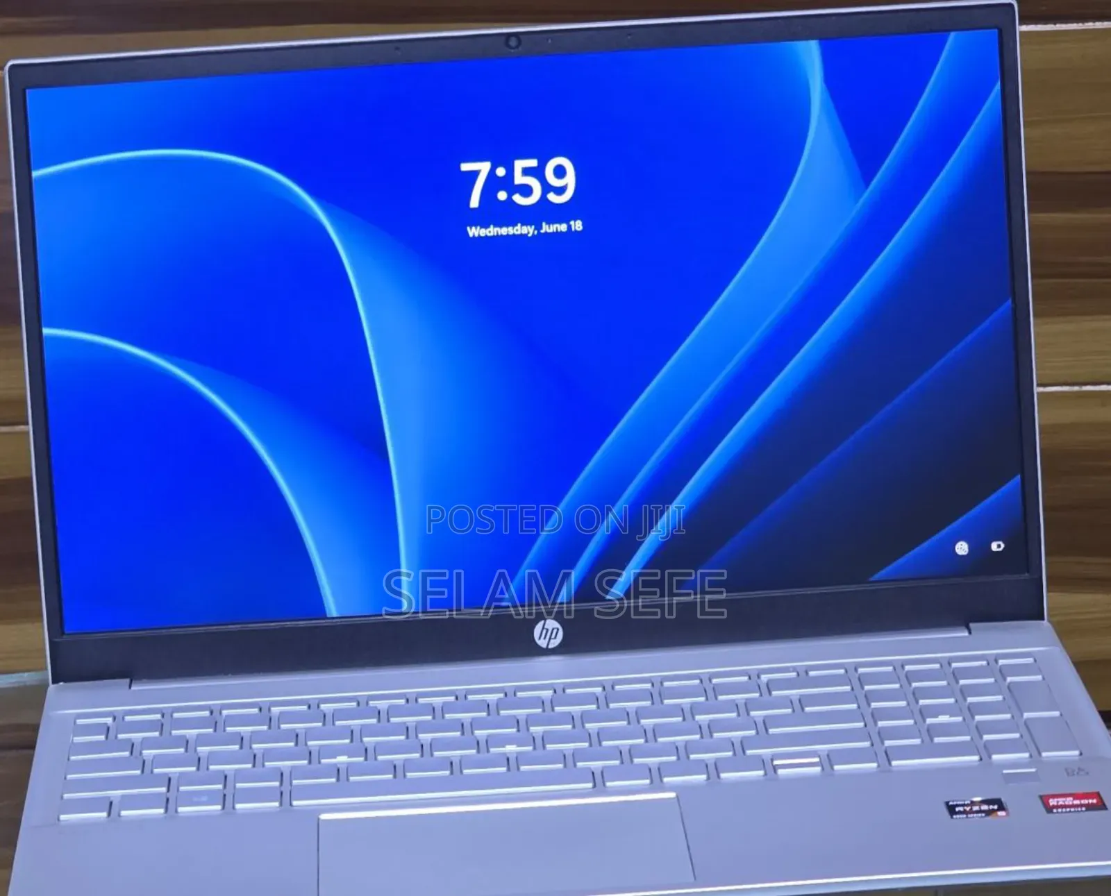 New Laptop HP Pavilion 15 8GB AMD Ryzen 5 SSD 512GB