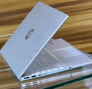 New Laptop HP Pavilion 15 8GB AMD Ryzen 5 SSD 512GB