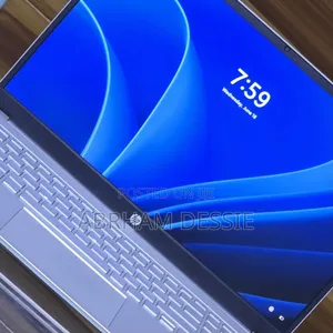 New Laptop HP Pavilion 15 8GB AMD Ryzen 5 SSD 512GB