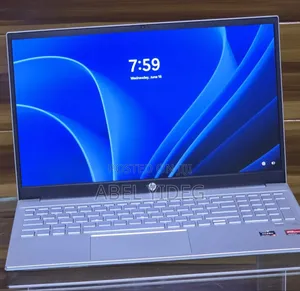 New Laptop HP Pavilion 15 8GB AMD Ryzen 5 SSD 512GB