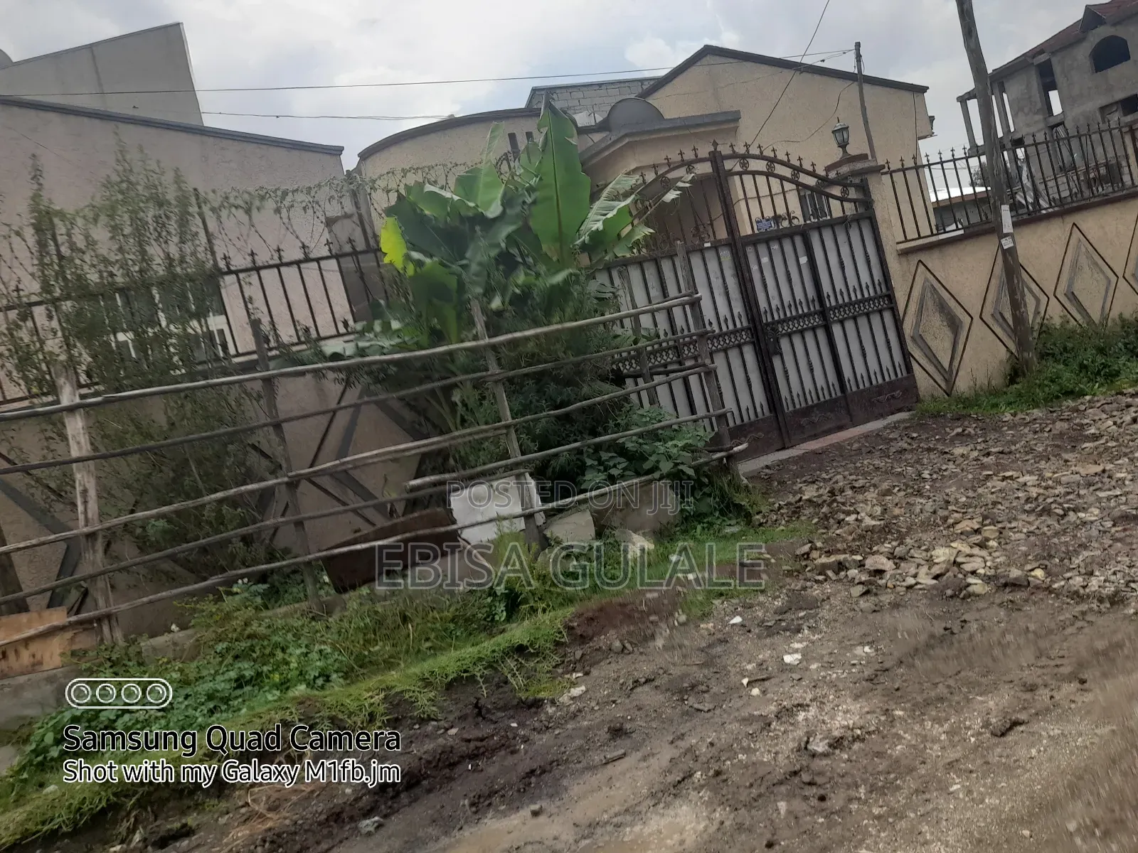 Furnished 4bdrm Farm House in Oromia-Finfinne for sale