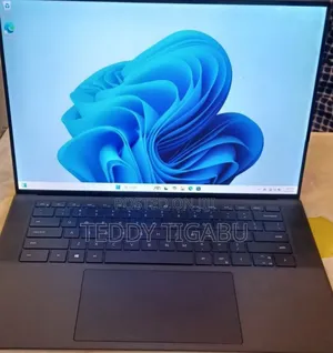 New Laptop Dell Precision 5550 16GB Intel Core I7 SSD 512GB