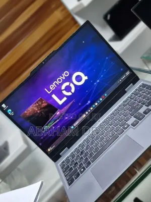 New Laptop Lenovo LOQ 15ARP9 24GB Intel Core I5 SSD 512GB