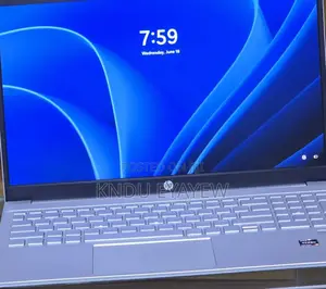 Photo - New Laptop HP Pavilion 15 8GB AMD Ryzen 5 SSD 512GB