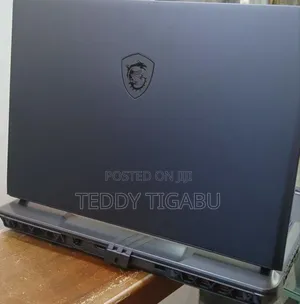 New Laptop MSI Vector 17 HX AI A2XWJG 16GB Intel Core Ultra 7 SSD 1T