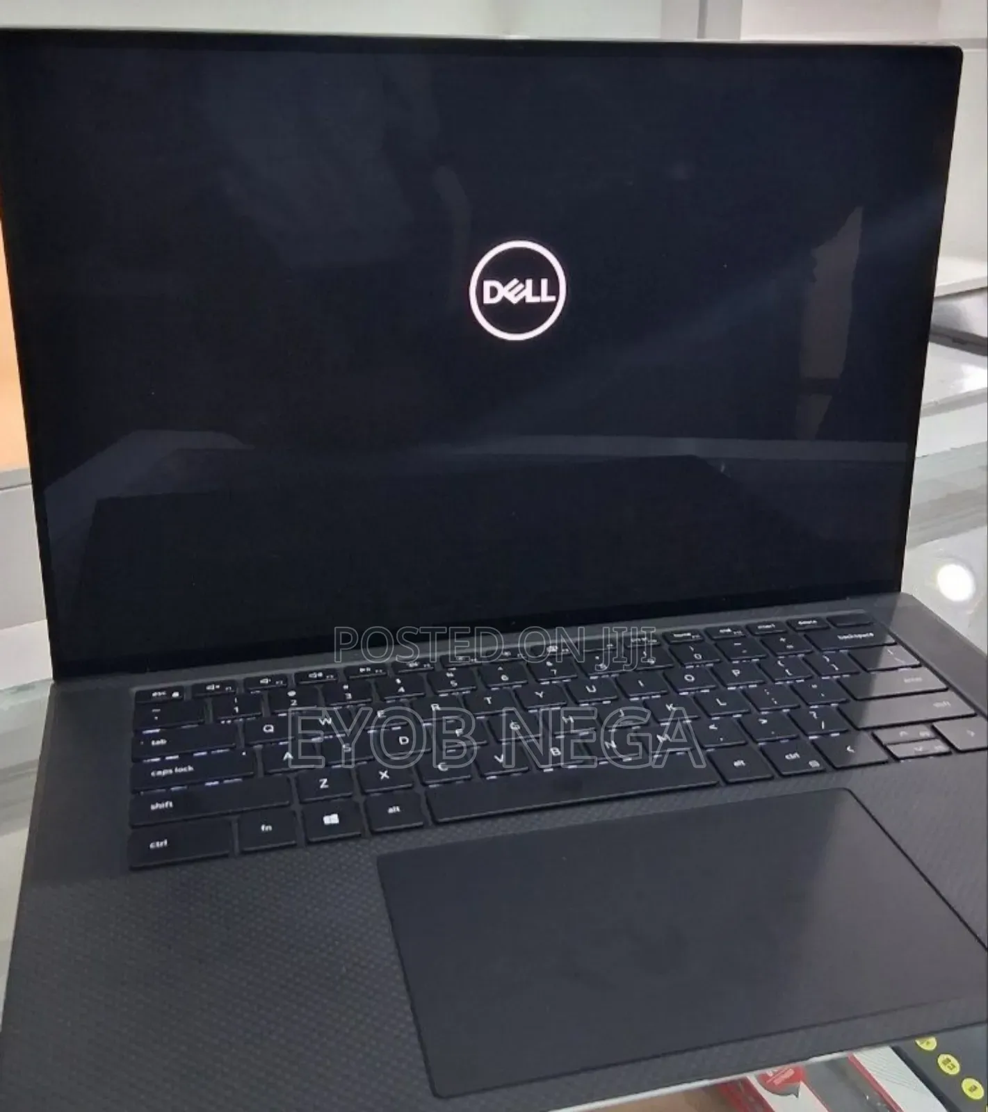 New Laptop Dell Precision 5570 16GB Intel Core I7 SSD 512GB