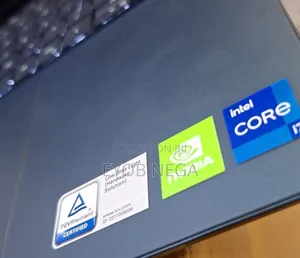 New Laptop Dell Inspiron 16 5620 16GB Intel Core I7 SSD 1T