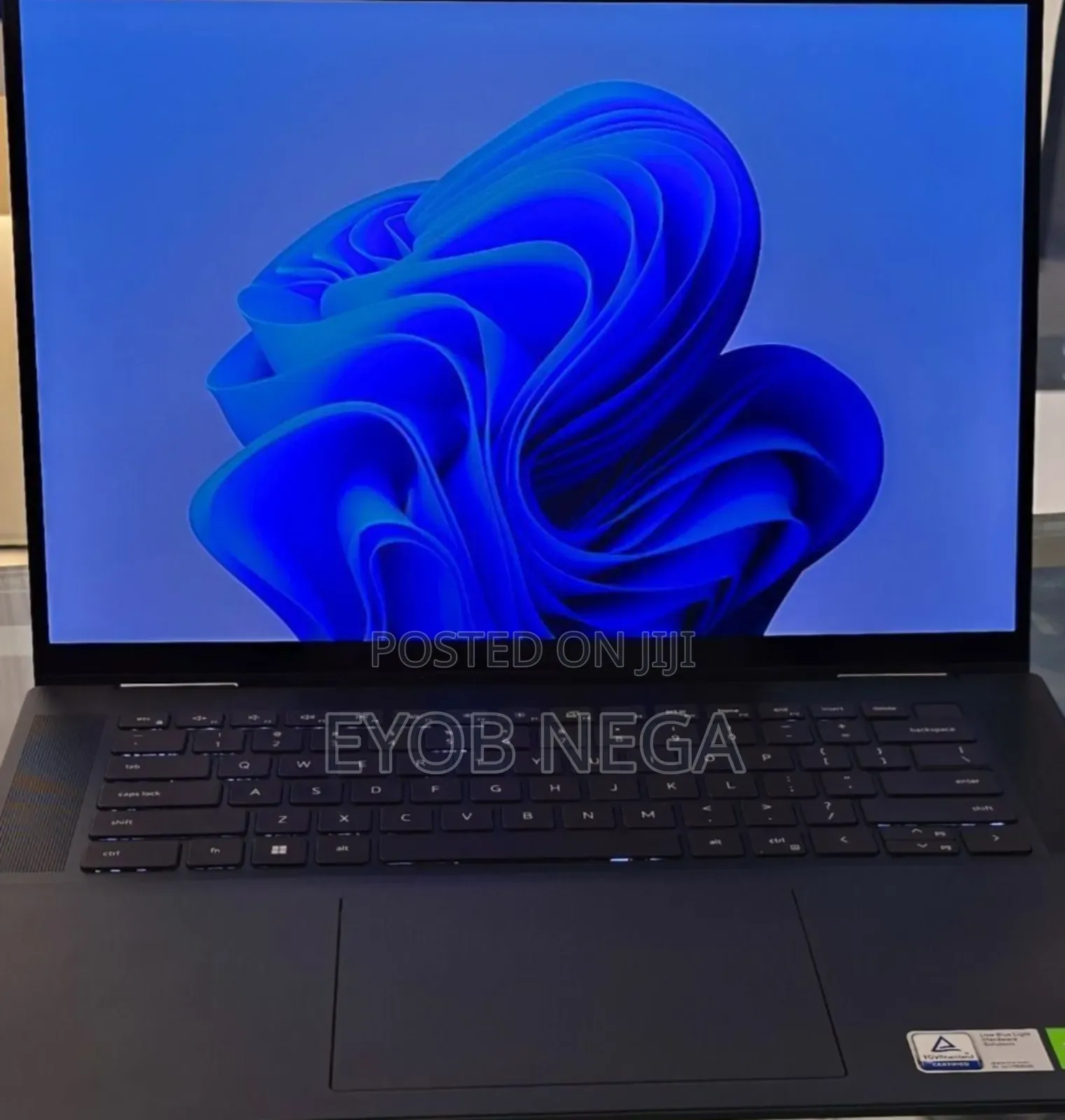 New Laptop Dell Inspiron 16 5620 16GB Intel Core I7 SSD 1T