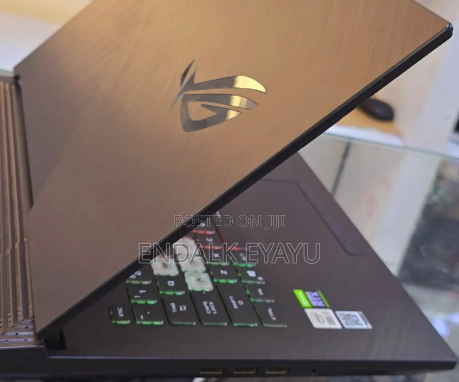 New Laptop Asus 16GB Intel Core I7 SSD 512GB