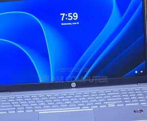 New Laptop HP Pavilion 15-Cs3063cl 8GB Intel Core I5 SSD 512GB