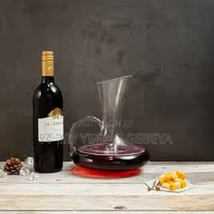 Deli Glassware Wine Decanter – 1500ml Crystal Elegance