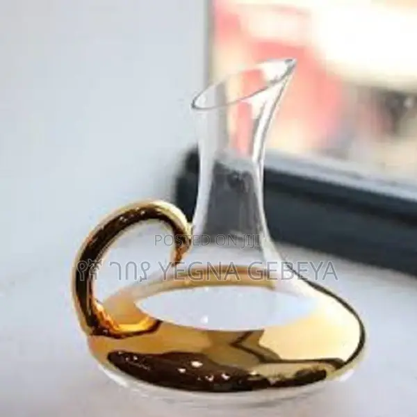 Deli Glassware Wine Decanter – 1500ml Crystal Elegance