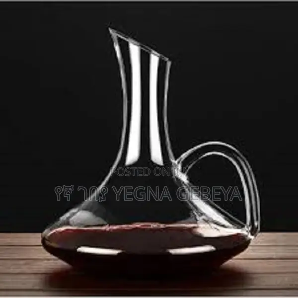 Deli Glassware Wine Decanter – 1500ml Crystal Elegance