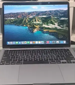 Photo - New Laptop Apple MacBook Pro 2019 8GB Intel Core I5 SSD 256GB