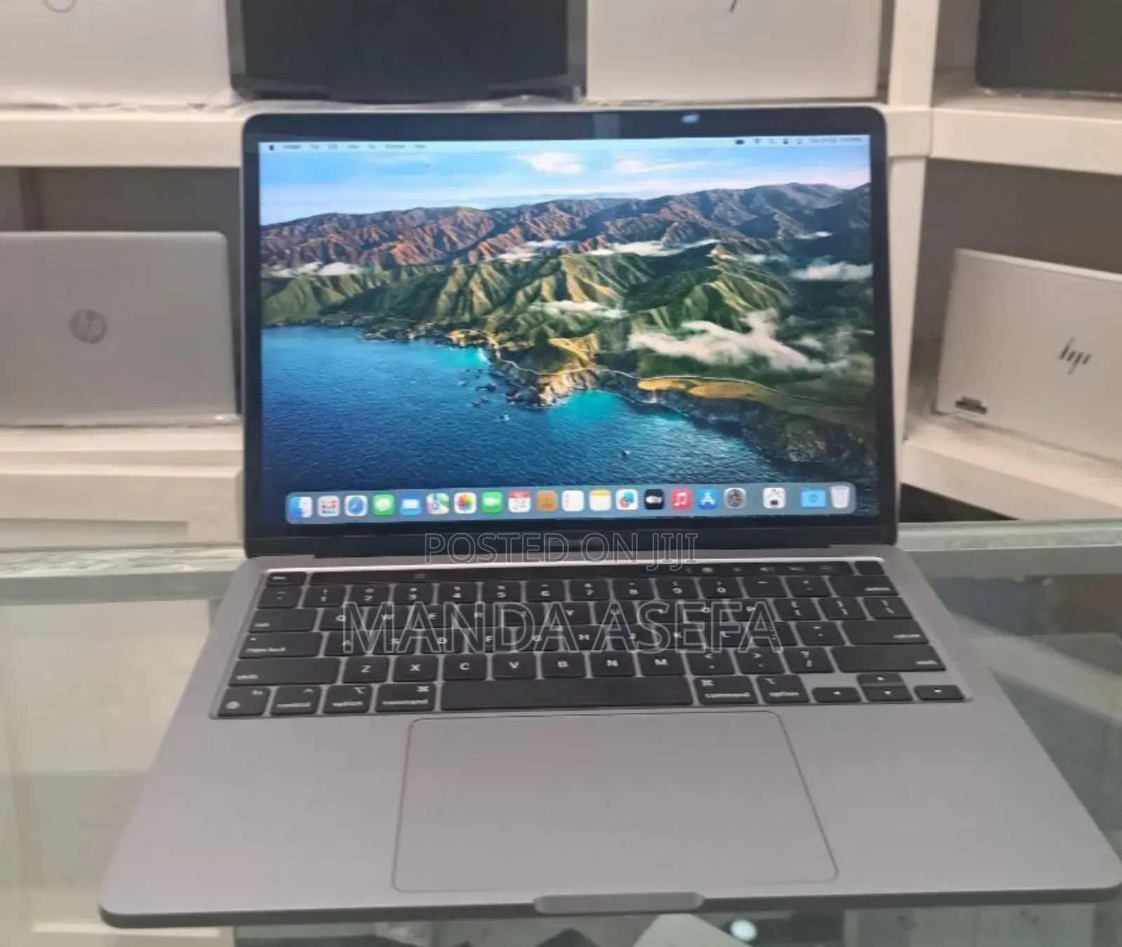New Laptop Apple MacBook Pro 2019 8GB Intel Core I5 SSD 256GB