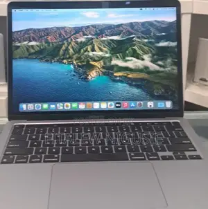 New Laptop Apple MacBook Pro 2019 16GB Intel Core I5 SSD 256GB