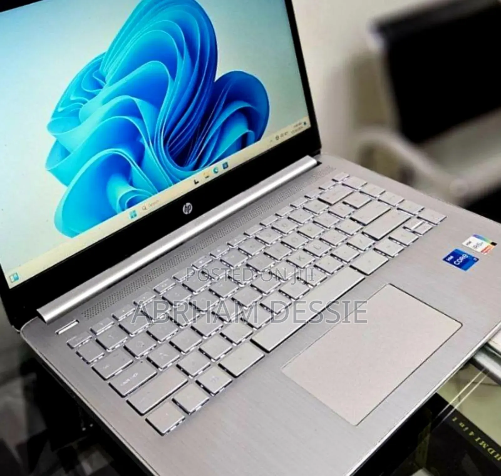 New Laptop HP Pavilion 15 8GB Intel Core I7 SSD 512GB