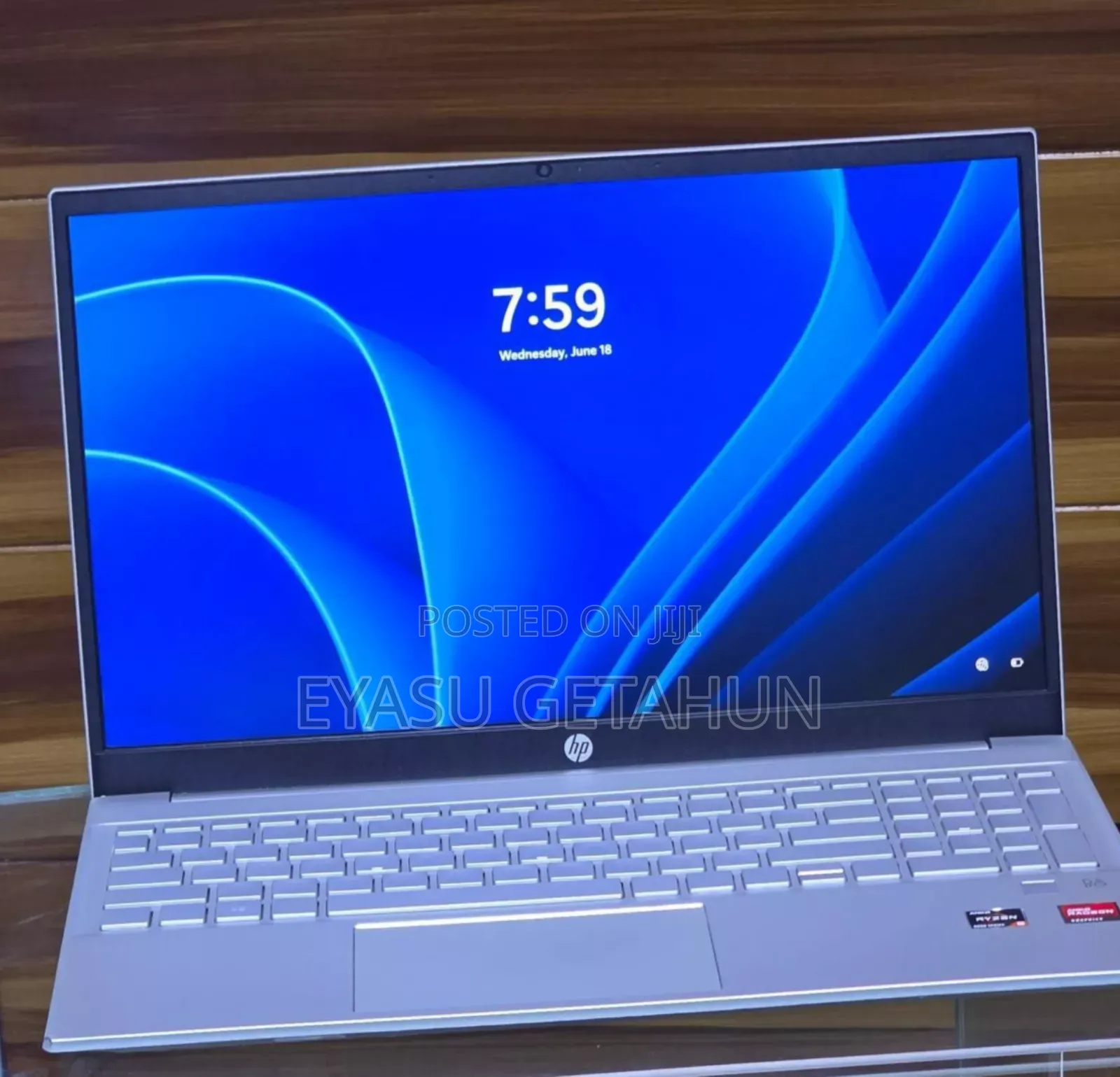 New Laptop HP Pavilion 15 8GB AMD Ryzen 5 SSD 512GB