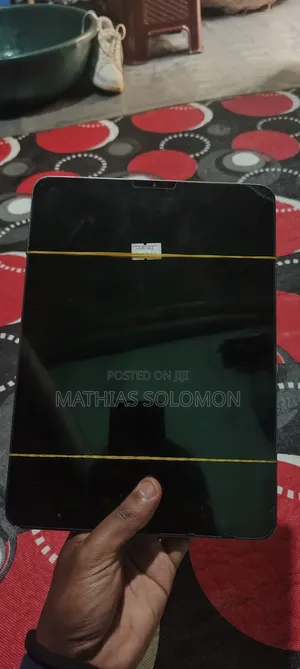 Photo - Apple iPad Pro 11 (2018) 256 GB Silver