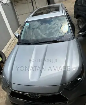 Photo - New Toyota Highlander Hybrid 2023 Silver