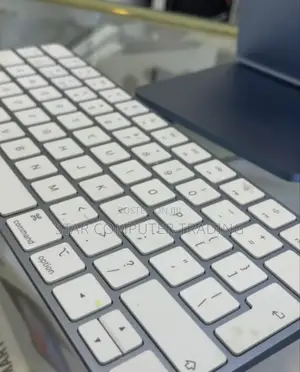 New Desktop Computer Apple iMac M3 8GB Apple M3 SSD 256GB