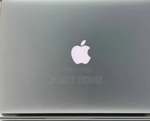 Photo - New Laptop Apple MacBook 2017 8GB Intel Core I7 SSD 256GB