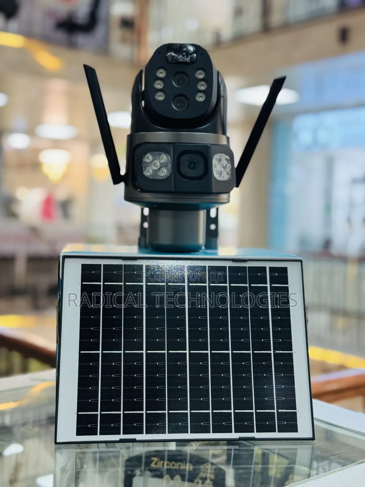 ያለ መብራት ያለ ዋይፋይ የሚሰራ Hd Smart 4g Solar Security Camera