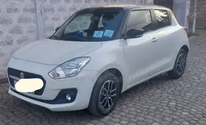 Photo - Suzuki Swift 2022 Ivory