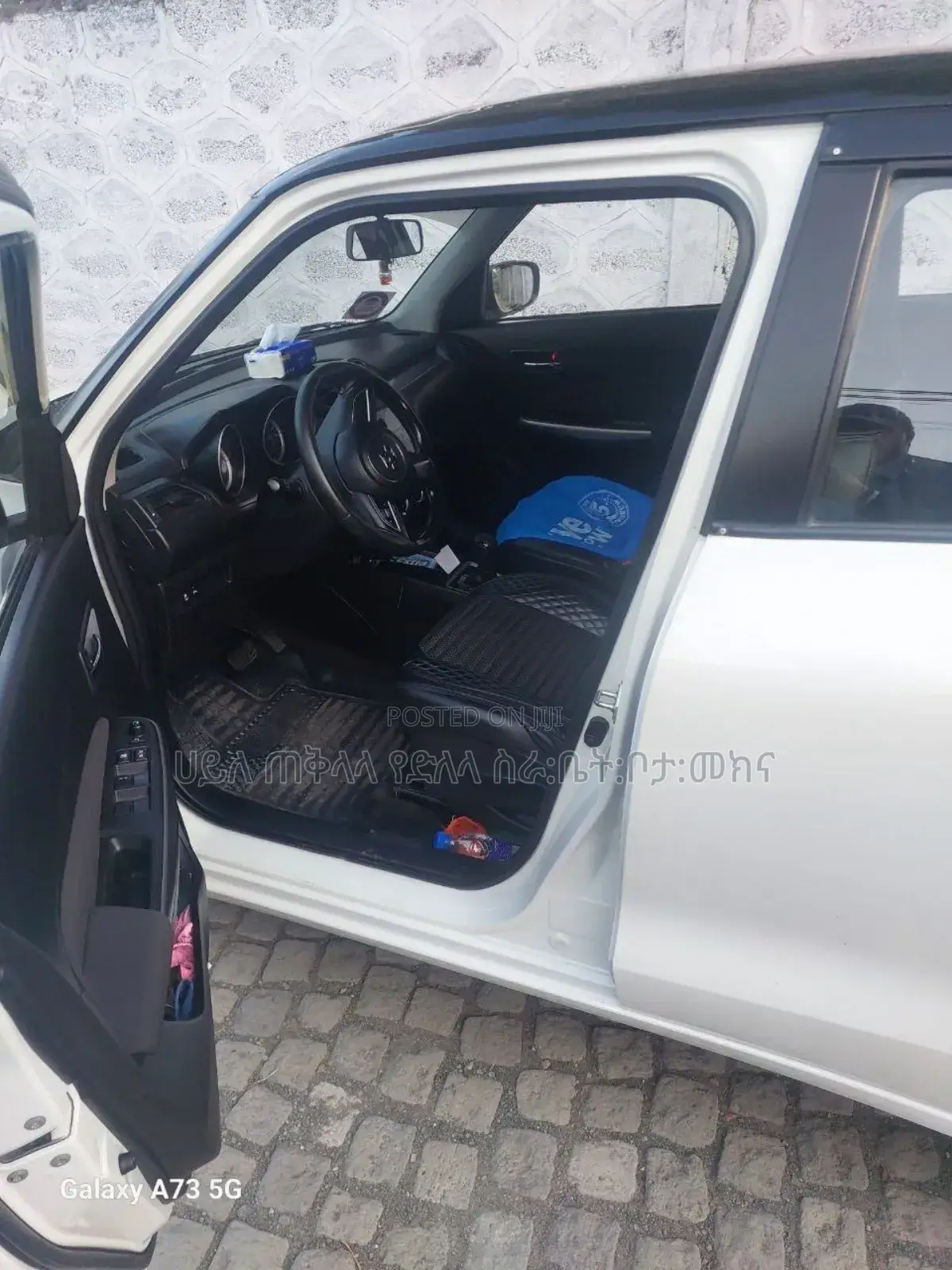 Suzuki Swift 2022 Ivory