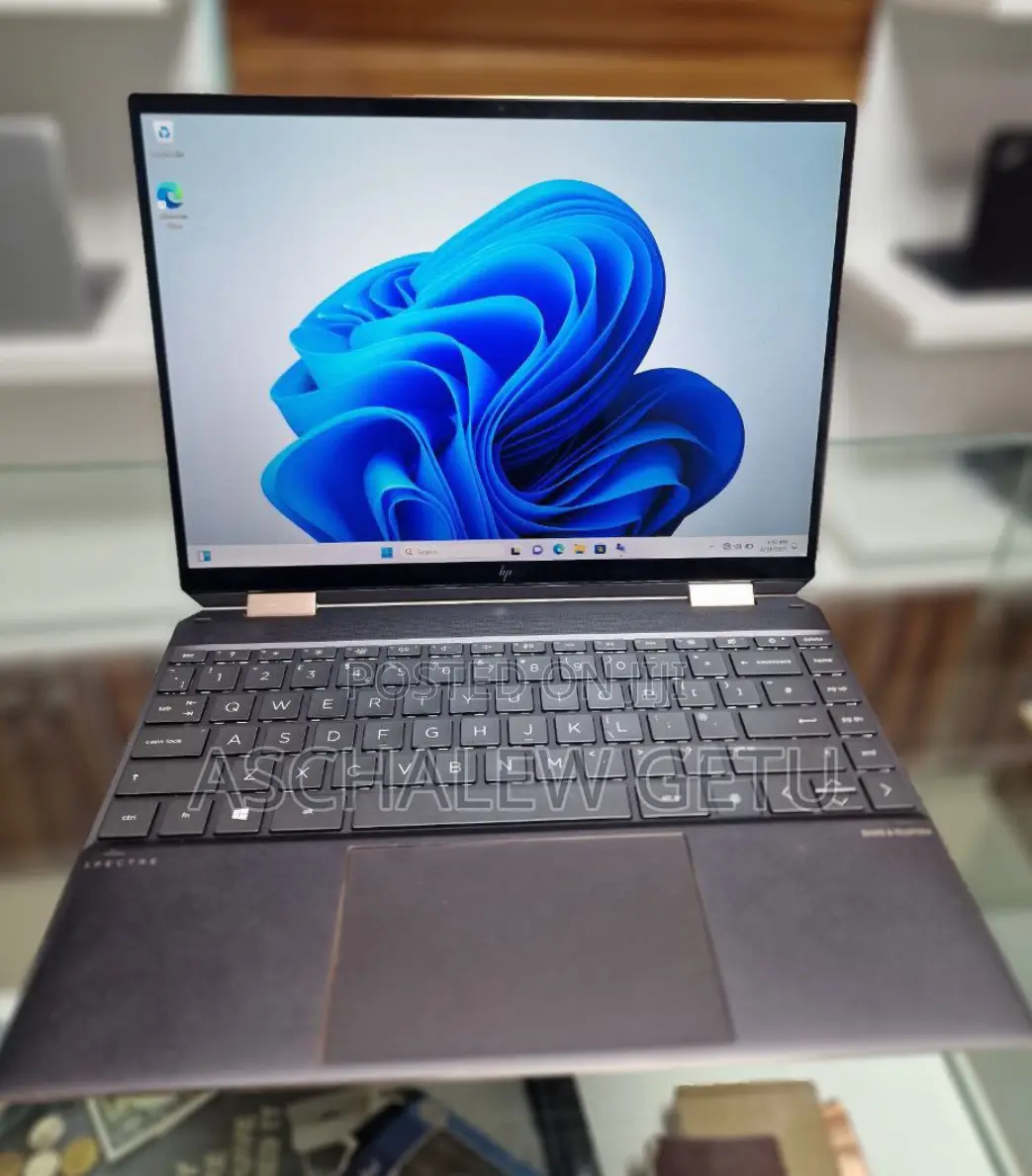 New Laptop HP Spectre 16GB Intel Core I7 SSD 512GB