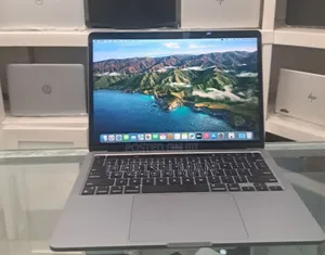 New Laptop Apple MacBook Pro 2019 8GB Intel Core i5 SSD 256GB