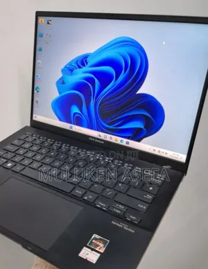 New Laptop Asus Zenbook 14 UX434 16GB AMD Ryzen 7 SSD 512GB
