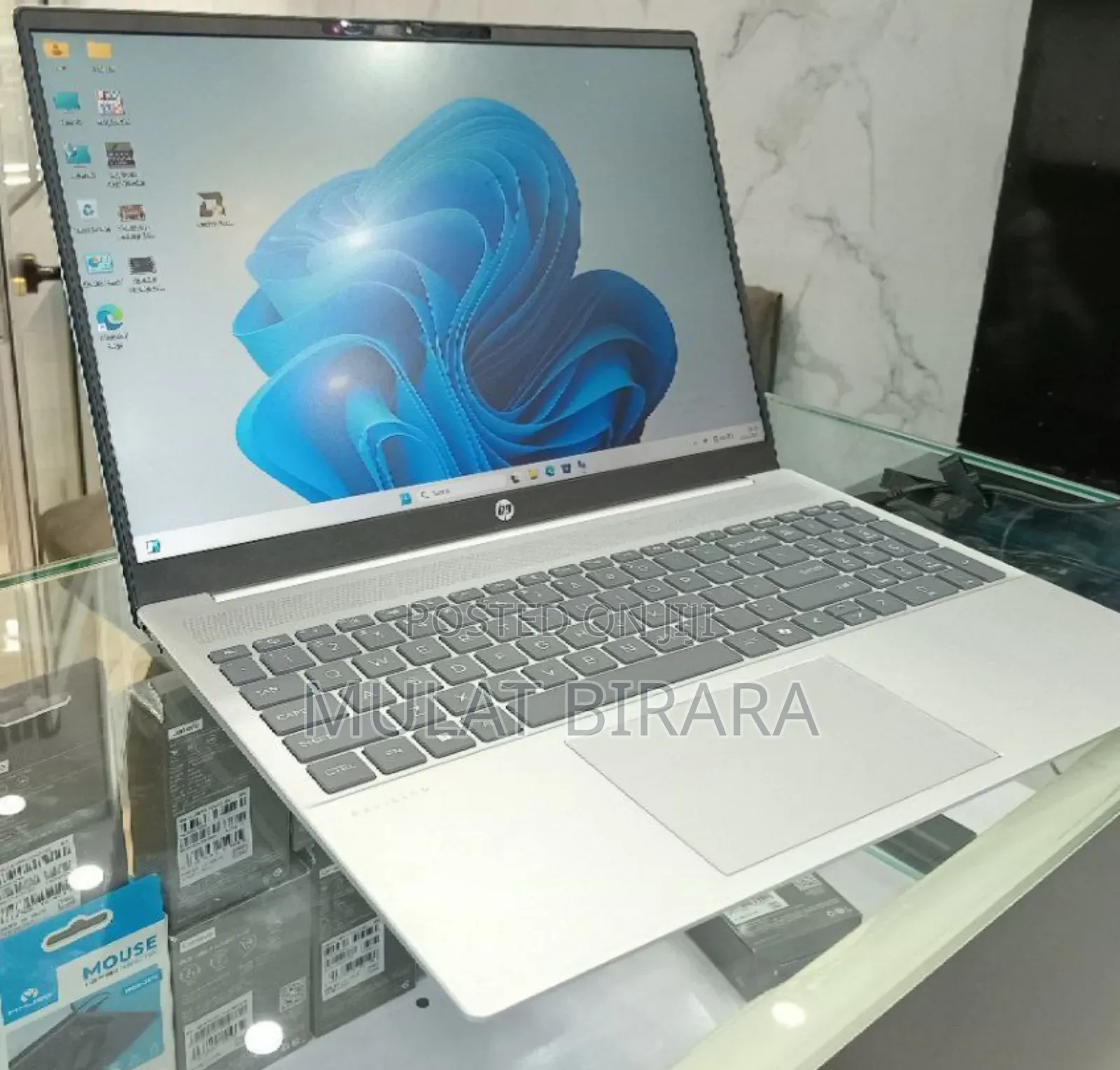 New Laptop HP Pavilion 15z 16GB AMD Ryzen 7 SSD 512GB