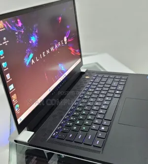 New Laptop Alienware M15 R3 32GB Intel Core I7 SSD 1T