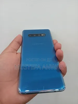 Photo - Samsung Galaxy S10 Plus 128 GB Blue