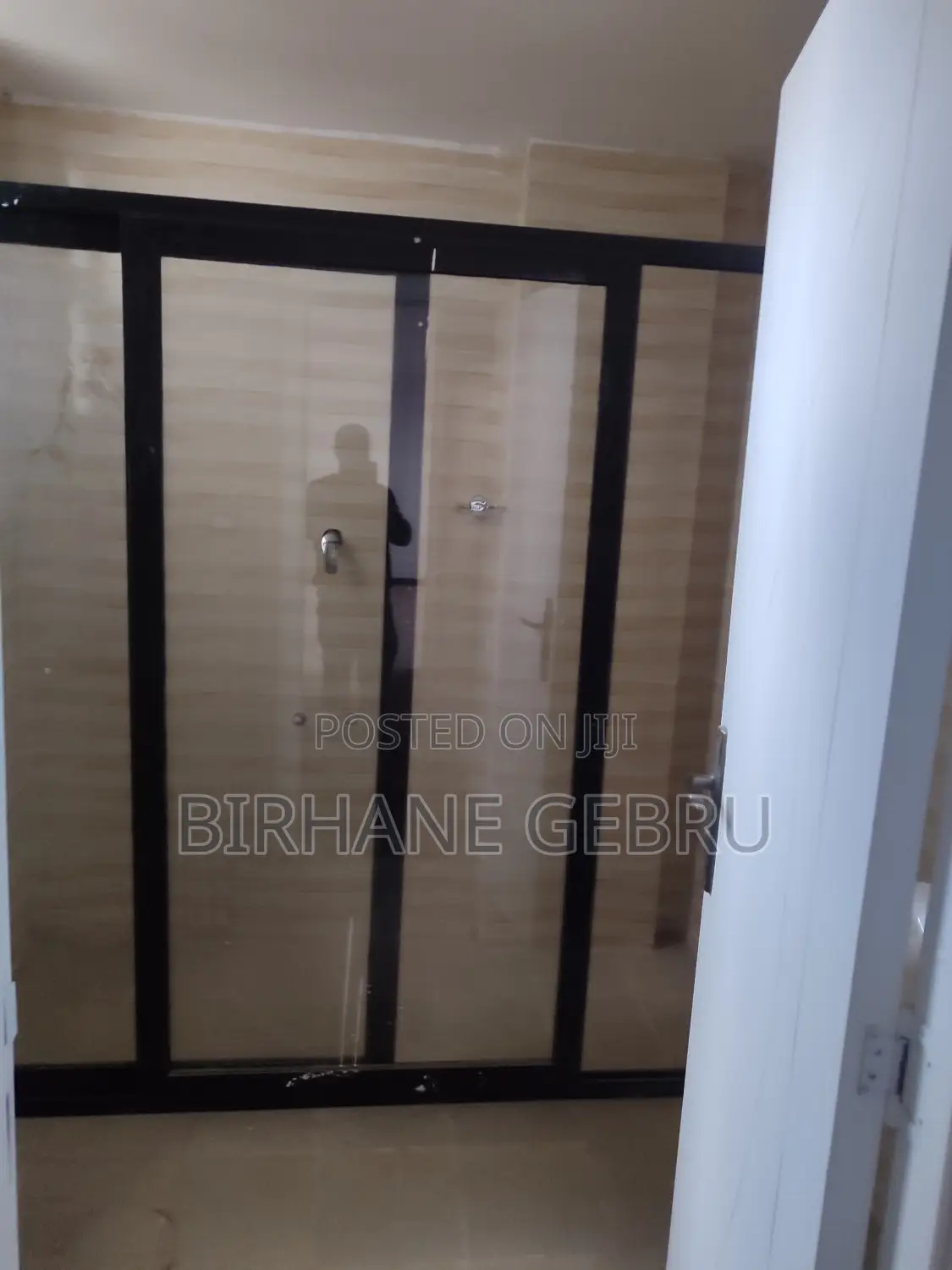 1bdrm Apartment in Luxury Apartiment, Bole for rent
