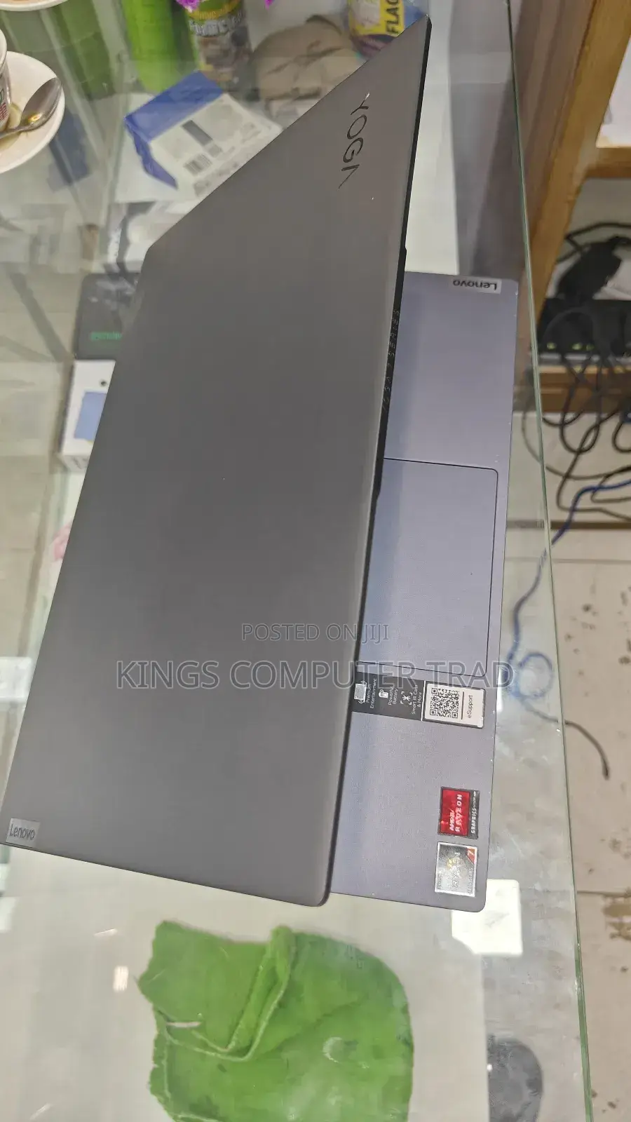 New Laptop Lenovo Yoga 2 16GB AMD Ryzen 7 SSD 1T