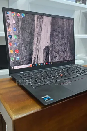 Photo - New Laptop Lenovo ThinkPad X1 Carbon 16GB Intel Core I7 SSD 512GB