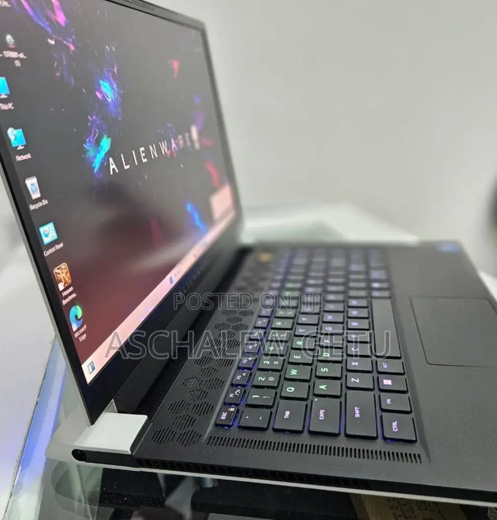 New Laptop Hasee D660 32GB Intel Core I7 SSD 1T