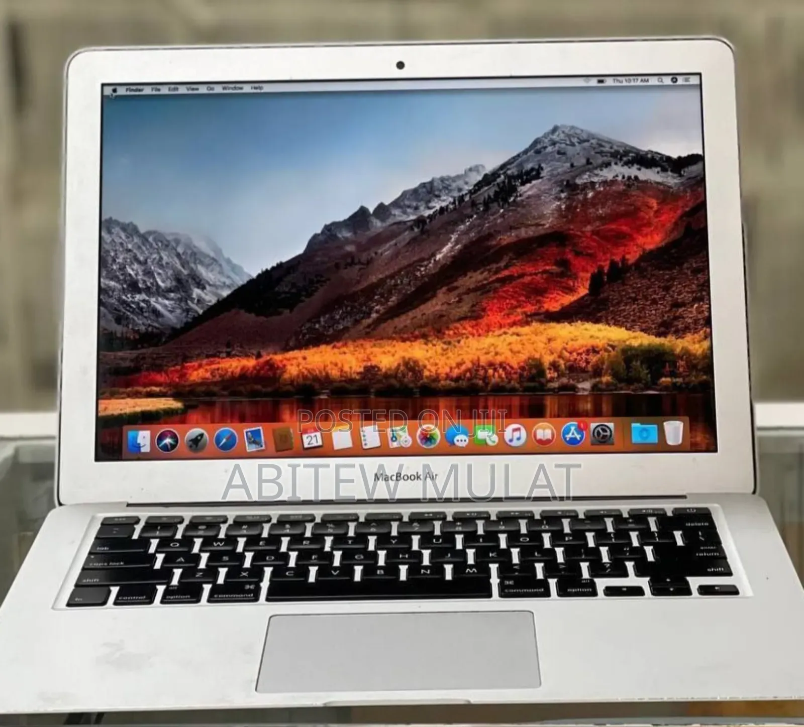 New Laptop Apple MacBook Air 2017 8GB Intel Core I7 SSD 256GB