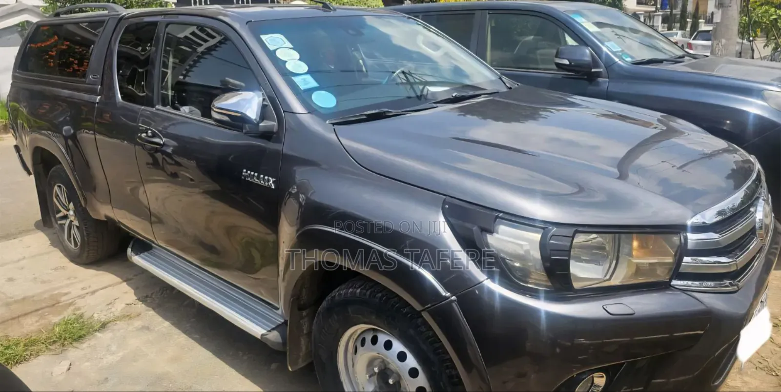 Toyota Hilux 2016 Gray
