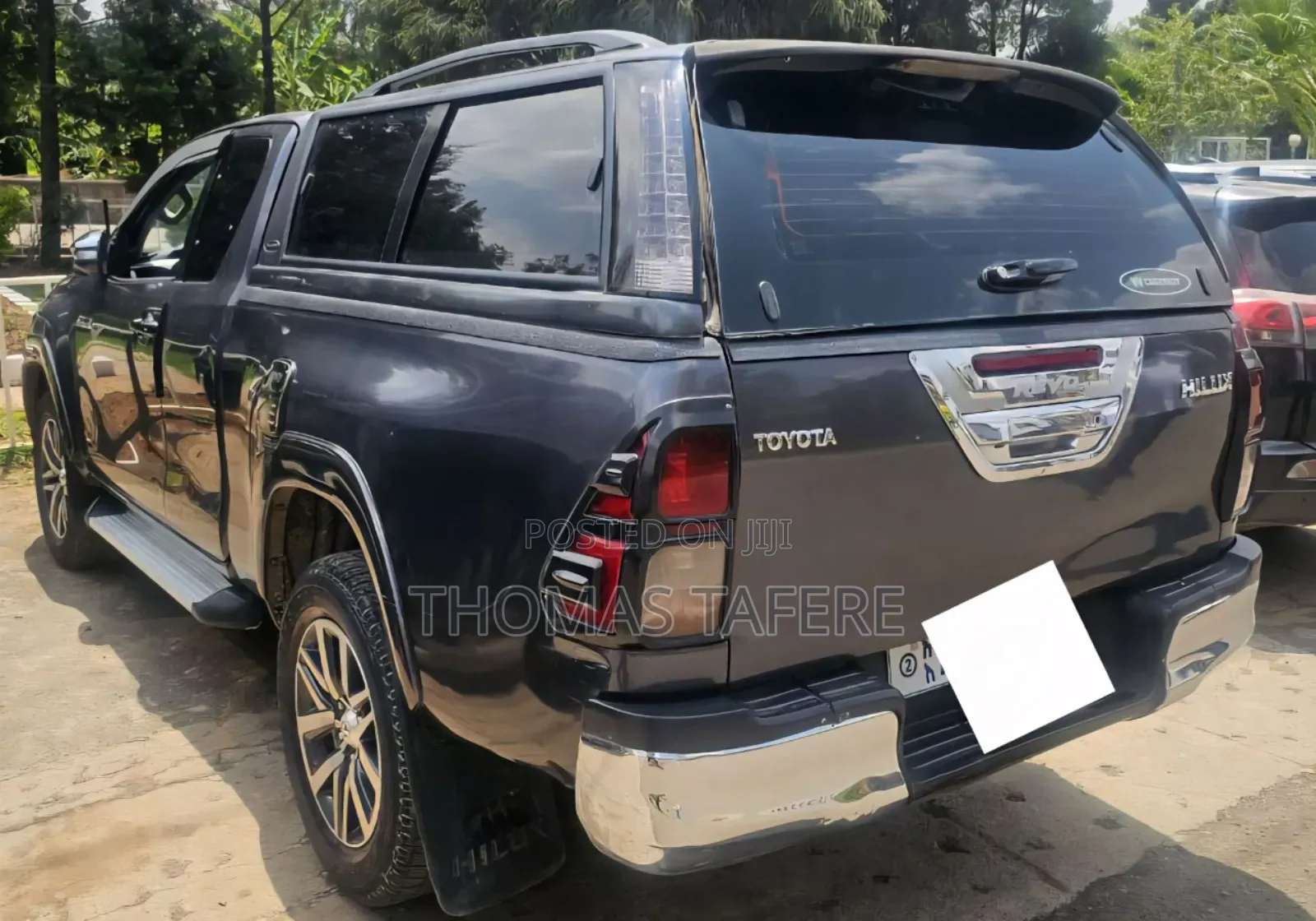 Toyota Hilux 2016 Gray