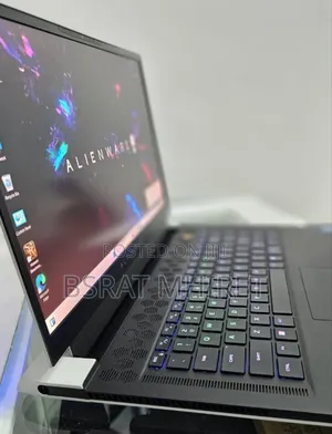 New Laptop Alienware Area-51m 32GB Intel Core I7 SSD 1T