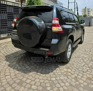 Toyota Land Cruiser Prado 2014 Matt Black